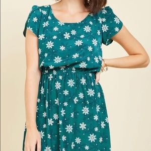 ModCloth Oh My Gosh Dress in Snowflakes